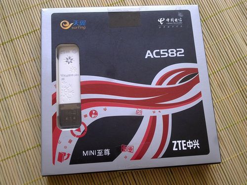中兴ac582 3g上网卡一只,usb接口,适用于电信网络